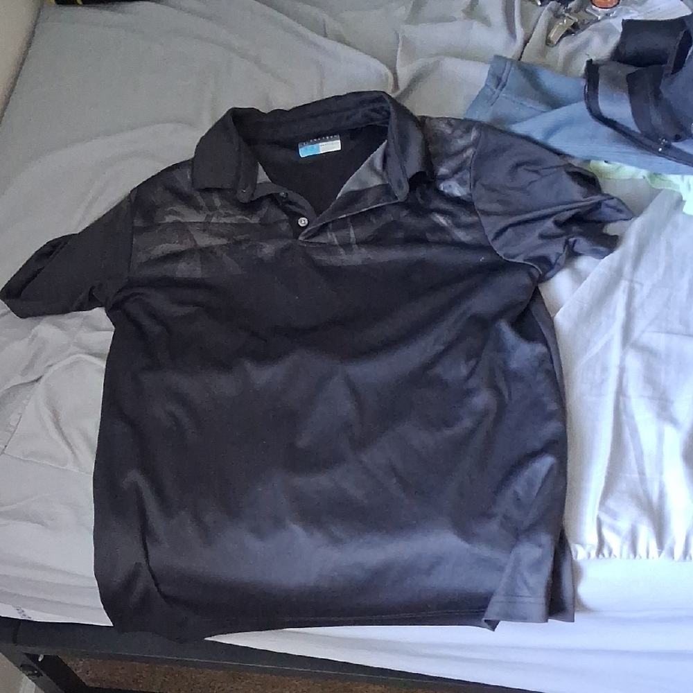 Men's PGA Tour Black Polo Shirt With Grey Palm Tree Accents